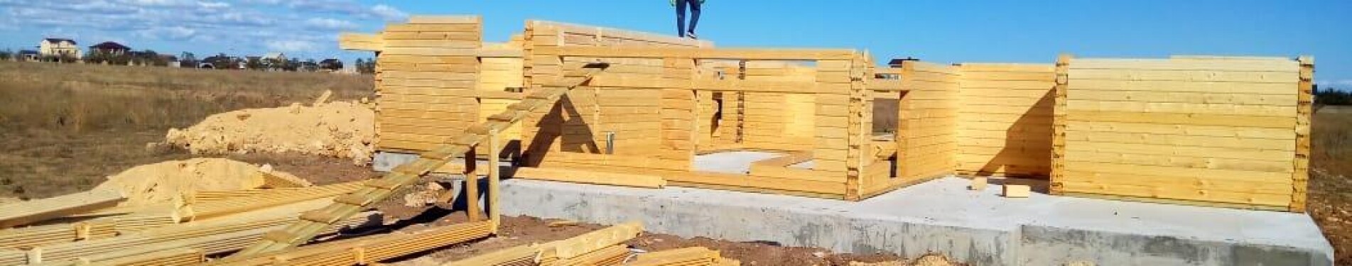 Быстро растет наш дом из бруса